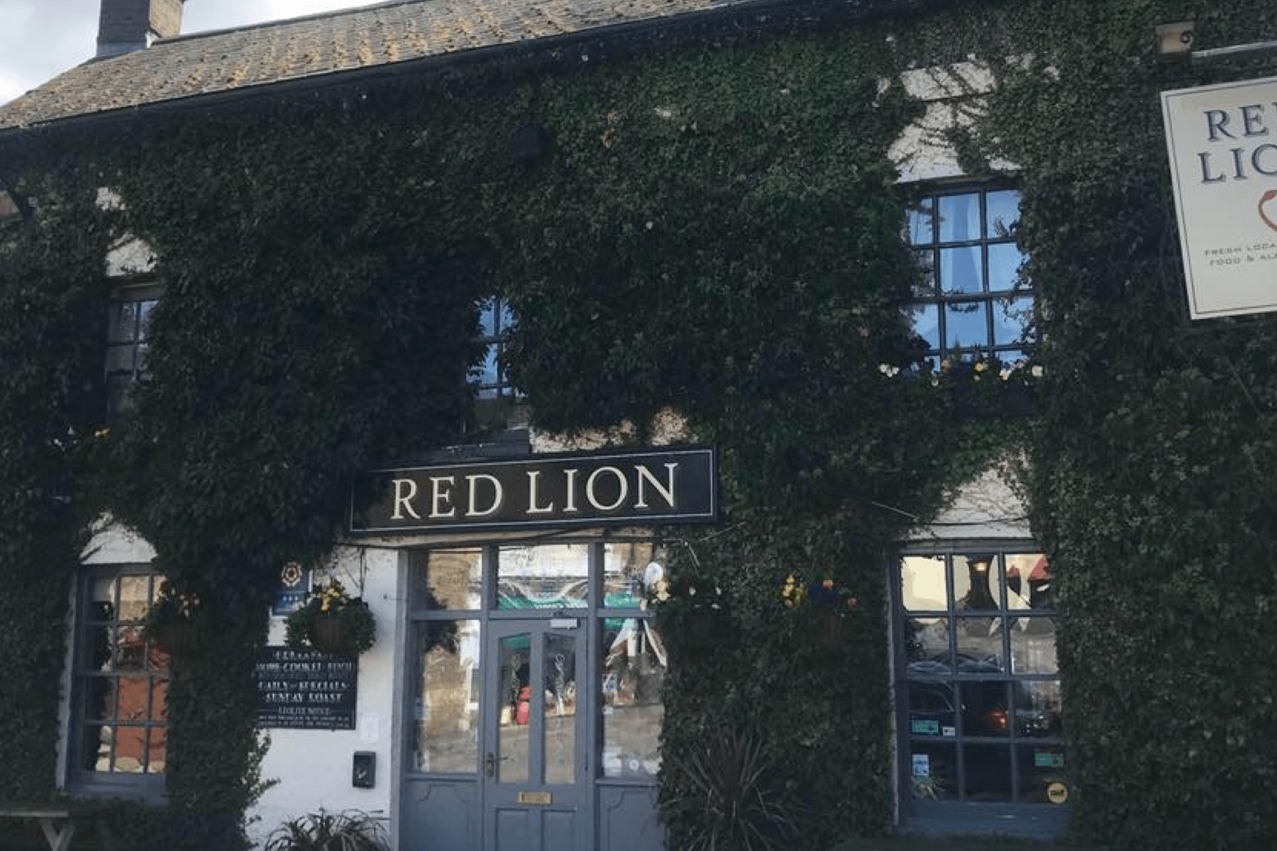 The Red Lion, Stretham